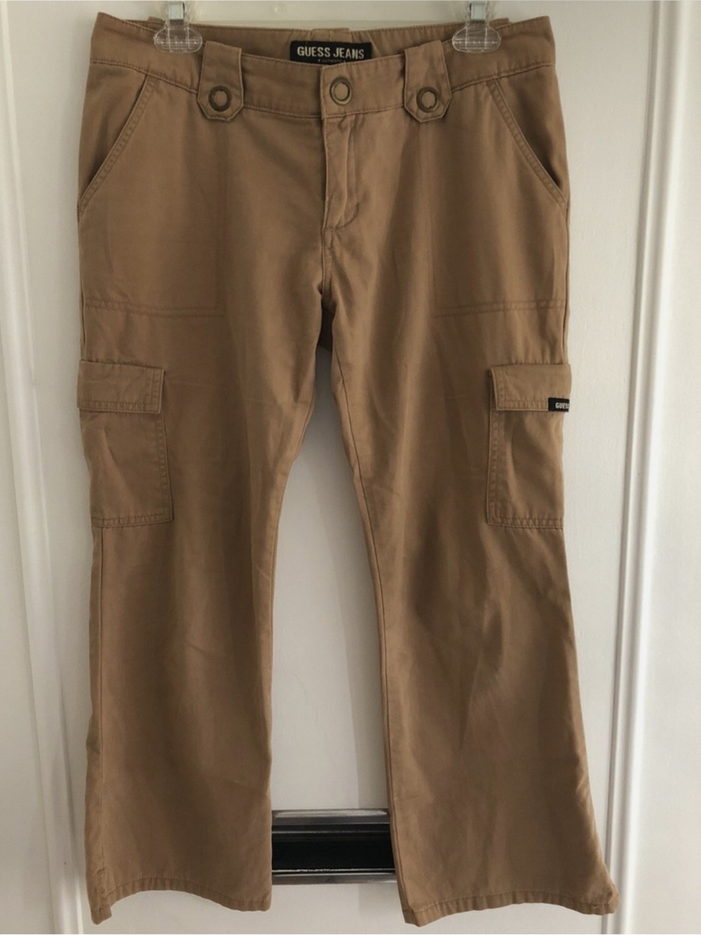 Vintage 90s Y2K Women’s GUESS Khaki Cotton Cargo Pants Sz. 29 Cropped 25” Inseam